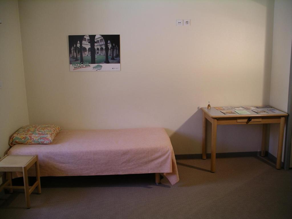 Abbaye Royale Hotel Saint-Jean-d'Angely Room photo